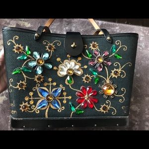 Vintage Jewel Garden Enid Collins bucket bag